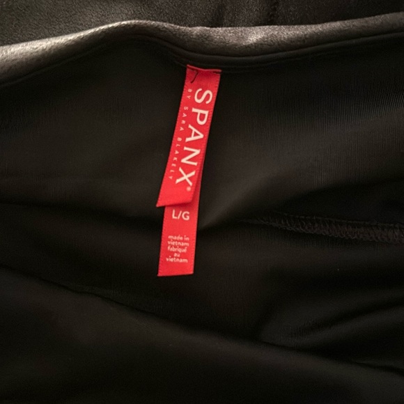 SPANX Black Metallic Sleek Faux Vegan Leather Compression High Waist Leggings L - Picture 12 of 16